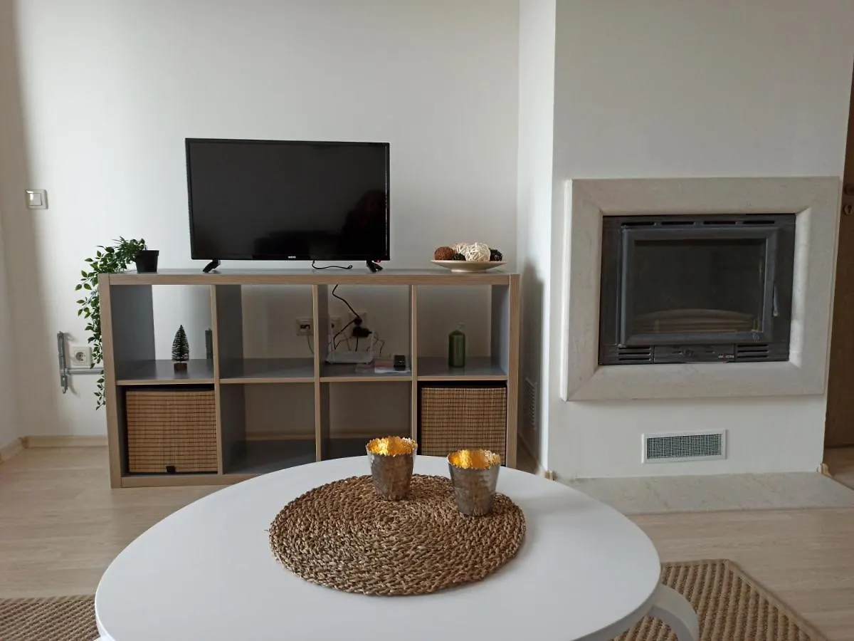 Emerald Buddha Apartment Bansko
